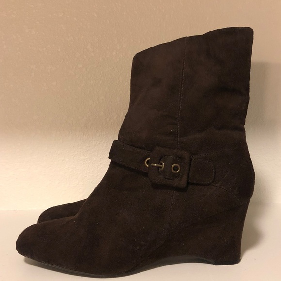 Chocolate Suede Wedge Boots!!! - Picture 1 of 3